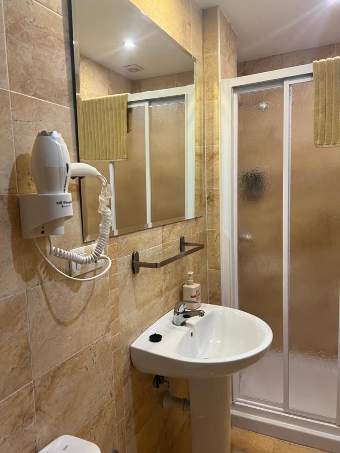 Habitaciones Privadas En Apartamento Compartido Algésiras Extérieur photo