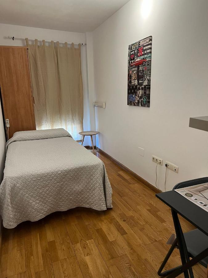 Habitaciones Privadas En Apartamento Compartido Algésiras Extérieur photo