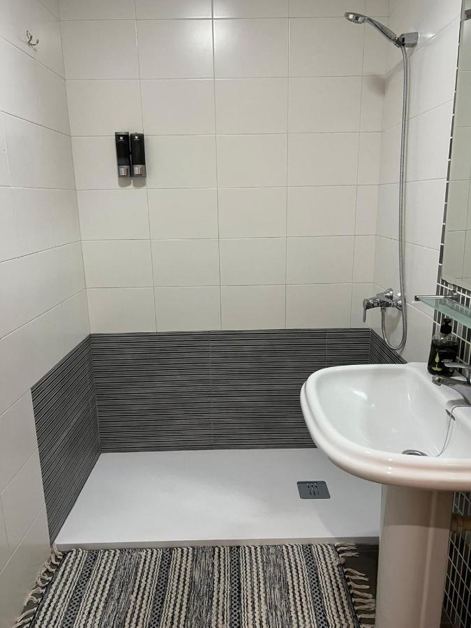 Habitaciones Privadas En Apartamento Compartido Algésiras Extérieur photo